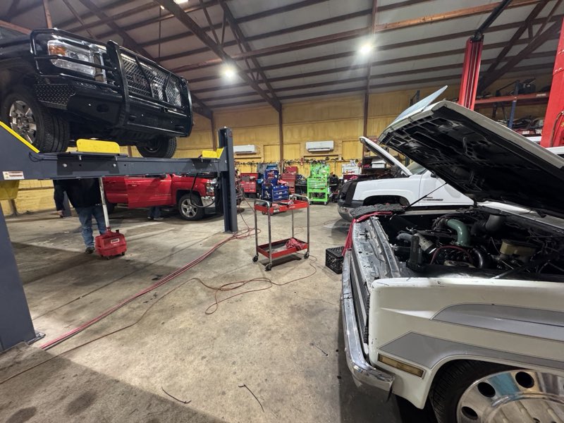 Duncan Diesel Power shop interior